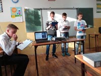 Gimnazjaliści z klasy III B - o pięcioletniej gehennie i swoistym piekle II Wojny Światowej na lekcjach języka polskiego