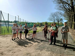 Pierwsze zajęcia NORDIC WALKING dla uczniów Zespołu Szkół w Cycowie