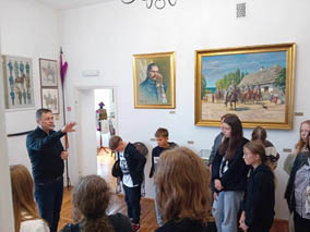 Lekcja historii  w Muzeum 7 Pułku Ułanów Lubelskich w Mińsku Mazowieckim dla uczestników projektu ph. „18 opowieści o Cycowie”