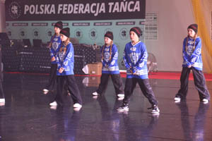 KICK SQUAD i KIDDOS nagrodzeni w turnieju o „Puchar w tańcu sportowym 2025” w Warszawie