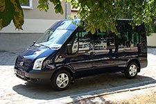 Nowy Ford Transit zakupiony na potrzeby Zespołu Szkół