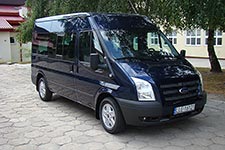 Nowy Ford Transit zakupiony na potrzeby Zespołu Szkół