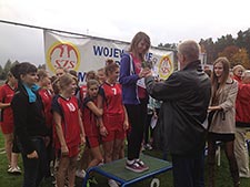Wielki sukces biegaczy z Zespołu Szkół w Cycowie w Finale Wojewódzkich Sztafetowych Biegów Przełajowych w Tomaszowie Lubelskim