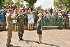 Uczniowie Zespołu Szkół podczas Dni Otwartych Koszar w Tomaszowie Mazowieckim