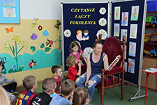 Czytanie łączy pokolenia