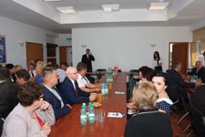 Gmina Cyców ma swój herb i sztandar