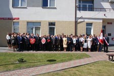 Gmina Cyców ma swój herb i sztandar