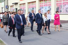 Gmina Cyców ma swój herb i sztandar