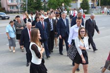 Gmina Cyców ma swój herb i sztandar