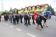 Gmina Cyców ma swój herb i sztandar