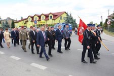 Gmina Cyców ma swój herb i sztandar