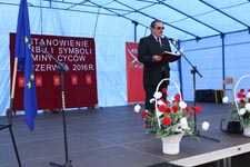 Gmina Cyców ma swój herb i sztandar
