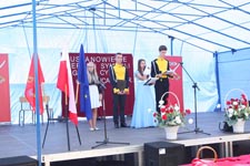 Gmina Cyców ma swój herb i sztandar