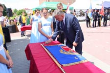 Gmina Cyców ma swój herb i sztandar