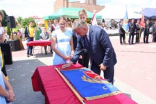 Gmina Cyców ma swój herb i sztandar