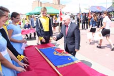 Gmina Cyców ma swój herb i sztandar