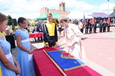 Gmina Cyców ma swój herb i sztandar