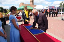 Gmina Cyców ma swój herb i sztandar