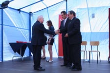 Gmina Cyców ma swój herb i sztandar
