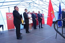 Gmina Cyców ma swój herb i sztandar