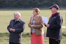 Powiatowe Igrzyska Młodzieży Szkolnej i Powiatowa Gimnazjada w Sztafetowych Biegach Przełajowych pod Patronatem Starosty na Stadionie LKS „Błękit” w Cycowie