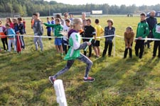 Powiatowe Igrzyska Młodzieży Szkolnej i Powiatowa Gimnazjada w Sztafetowych Biegach Przełajowych pod Patronatem Starosty na Stadionie LKS „Błękit” w Cycowie