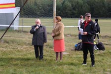 Powiatowe Igrzyska Młodzieży Szkolnej i Powiatowa Gimnazjada w Sztafetowych Biegach Przełajowych pod Patronatem Starosty na Stadionie LKS „Błękit” w Cycowie