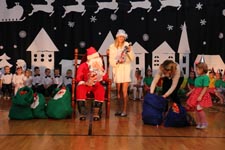 Wizyta Św. Mikołaja w odddziałach przedszkolnych