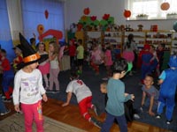 Zabawa andrzejkowa w przedszkolu