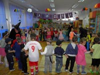 Zabawa andrzejkowa w przedszkolu