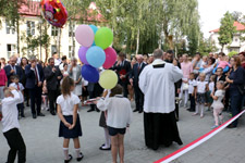 Uroczyste rozpoczęcie roku szkolnego 2018/2019 dla klas I-III SP i dzieci przedszkolnych oraz oddanie do użytku nowego budynku przedszkola