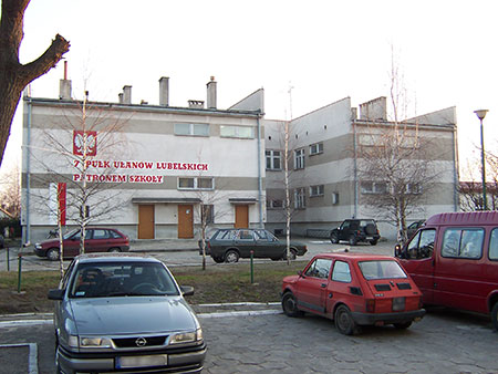 Budynek Przedszkola Samorządowego w Cycowie, 2003 rok. Budynek Przedszkola Samorządowego w Cycowie, 2003 rok.