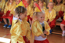 Cudownych Rodziców mam... Występy dzieci z grup 3,4-latków