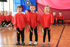 Cudownych Rodziców mam... Występy dzieci z grup 5-latków