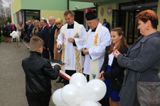 Uroczystość otwarcia nowego budynku Filialnej Szkoły Podstawowej w Świerszczowie