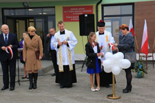 Uroczystość otwarcia nowego budynku Filialnej Szkoły Podstawowej w Świerszczowie