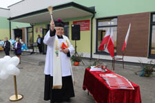 Uroczystość otwarcia nowego budynku Filialnej Szkoły Podstawowej w Świerszczowie