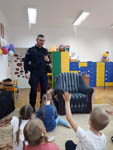 Tato Policjant w grupie Biedronki
