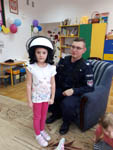 Tato Policjant w grupie Biedronki