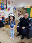 Tato Policjant w grupie Biedronki