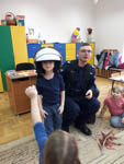 Tato Policjant w grupie Biedronki