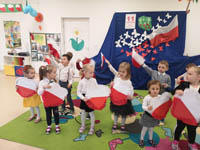 11 listopada w pamięci przedszkolaków (3- i 4- latków)
