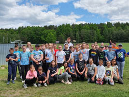 Dzień Dziecka z niespodzianką, czyli piknik klas IVA i IVB z Defisem promocja sportu i rekreacji