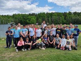 Dzień Dziecka z niespodzianką, czyli piknik klas IVA i IVB z Defisem promocja sportu i rekreacji