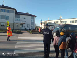 Spotkanie uczniów klas I-III z przedstawicielami Komendy Powiatowej Policji w Łęcznej