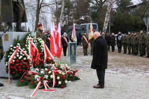 Odsłonięcie pomnika Generała Kazimierza Sosnkowskiego w Sulejówku