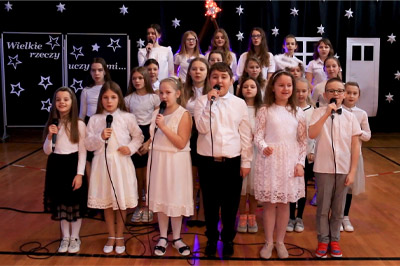 Piosenki bożonarodzeniowe w wykonaniu Chóru Zespołu Szkół w Cycowie
