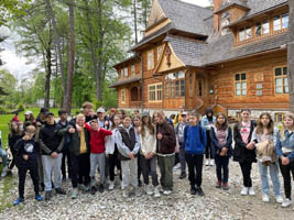 Uczniowie klas VI – VII na wycieczce „Kraków – Zakopane – Bochnia”