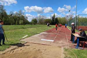 Powiatowe Igrzyska Dzieci w Czwórboju Lekkoatletycznym