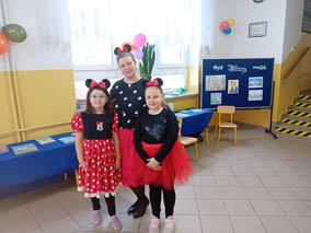 Bohaterowie Disney’a w szkole